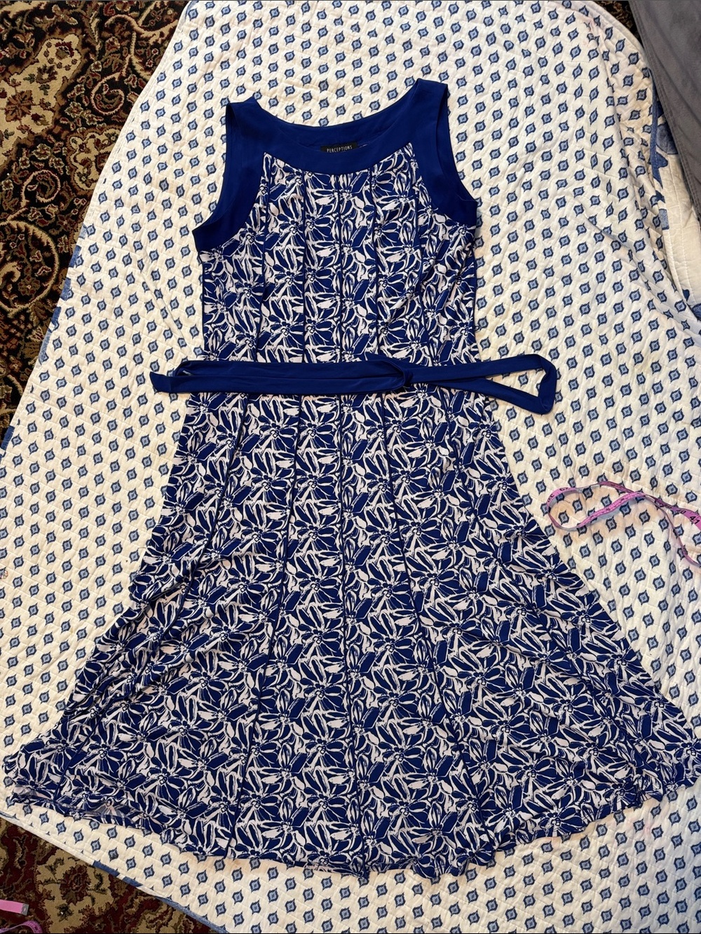 Perceptions Navy and White Floral Fit-and-Flare Dress with Belt Large sleeveless